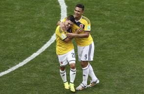 336478_'Juanfer' Quintero y 'Teo' Gutiérrez
