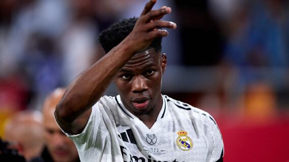  Aurélien Tchouaméni, jugador del Barcelona. 