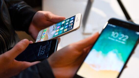 293125_Blu Radio - Iphone 8 - Foto: AFP