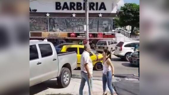 12455_La Kalle - Mujer celosa en Barranquilla - Foto: Instagram/Impacto News 12455_La Kalle - Mujer celosa en Barranquilla - Foto: Instagram/Impacto News