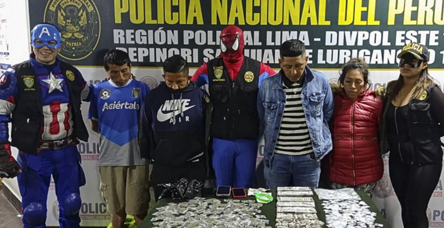 Insólito operativo policial en Perú