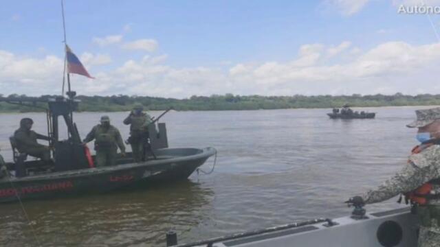 Venezuela incautó tres embarcaciones de la Armada Nacional que fueron arrastradas por la corriente 