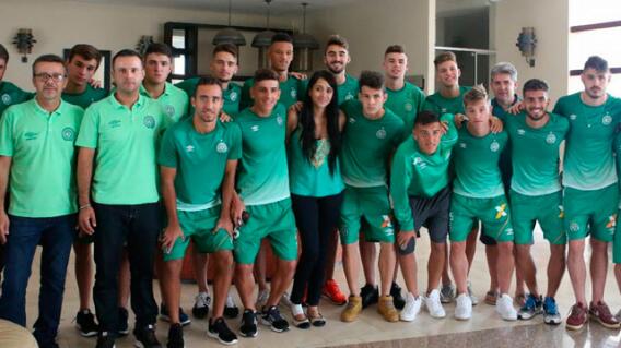 259851_Chapecoense se reunió con azafata que sobrevivió a accidente aéreo 259851_Chapecoense se reunió con azafata que sobrevivió a accidente aéreo