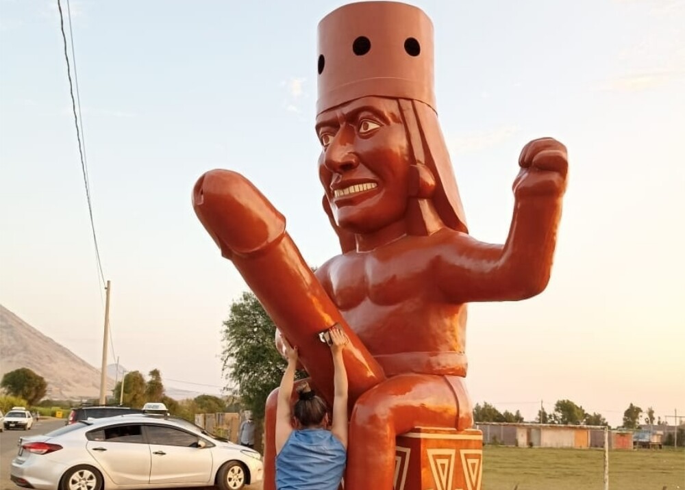 pene foto municipalidad de moche perú.jpg