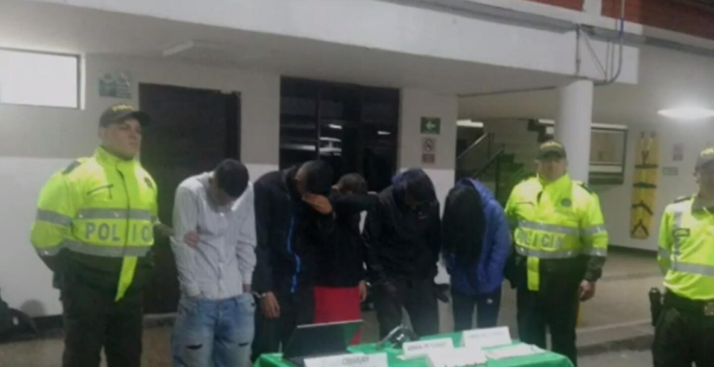 Balacera en Bogotá entre policías y ladrones que acababan de asaltar un SITP