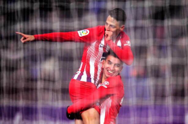 295417_santiagoariascelebra_190119twatleticoe.jpg