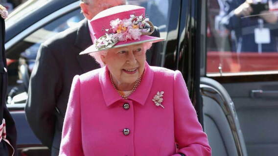 179082_reina-isabel-ii970.jpg