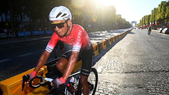 Nairo Quintana, ciclista colombiano. Nairo Quintana, ciclista colombiano.