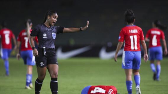 María Victoria Daza será la encargada de impartir justicia en la gran final de la Liga femenina 2023 entre América y Santa Fe. María Victoria Daza será la encargada de impartir justicia en la gran final de la Liga femenina 2023 entre América y Santa Fe.