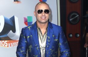 169936_redwisin.jpg