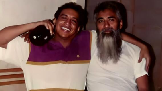 Diomedes Díaz con su brujo de confianza; el 'hermano Elías' Diomedes Díaz con su brujo de confianza; el 'hermano Elías'