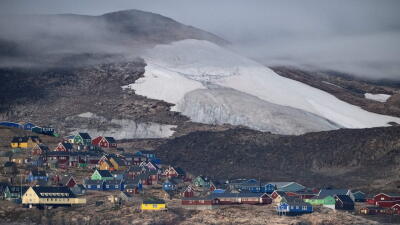 Groenlandia - Hielo - Nieve en la montaña