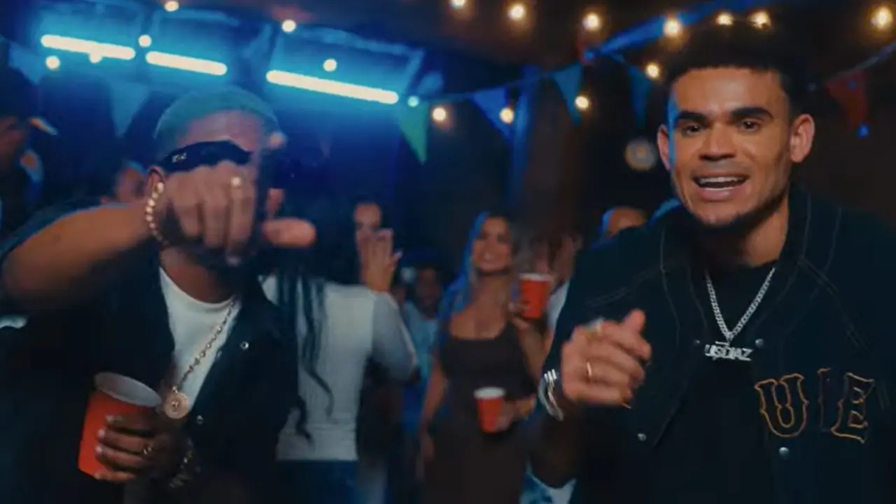 Estrella del fútbol Luis Díaz sorprende con su debut como cantante