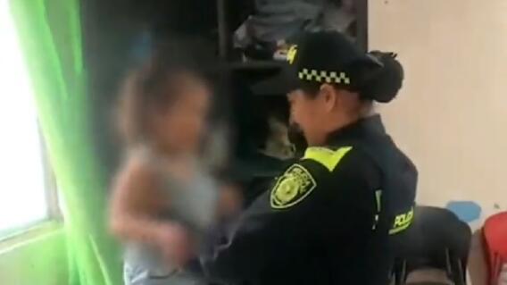 Rescatan a bebé abandonada en una casa: gritaba llamando a su mamá Rescatan a bebé abandonada en una casa: gritaba llamando a su mamá