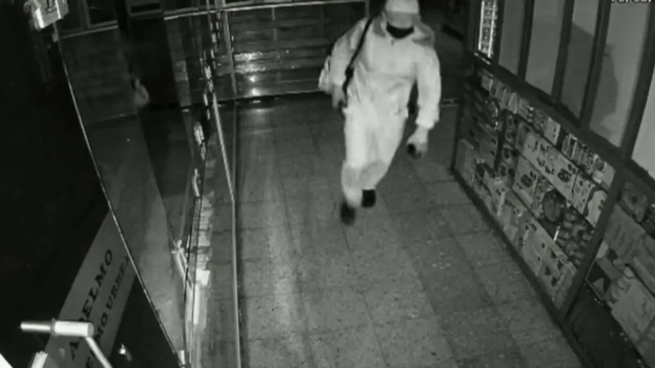 Vigilante sería principal sospechoso de millonario robo en San Andresito Norte de #Bogotá