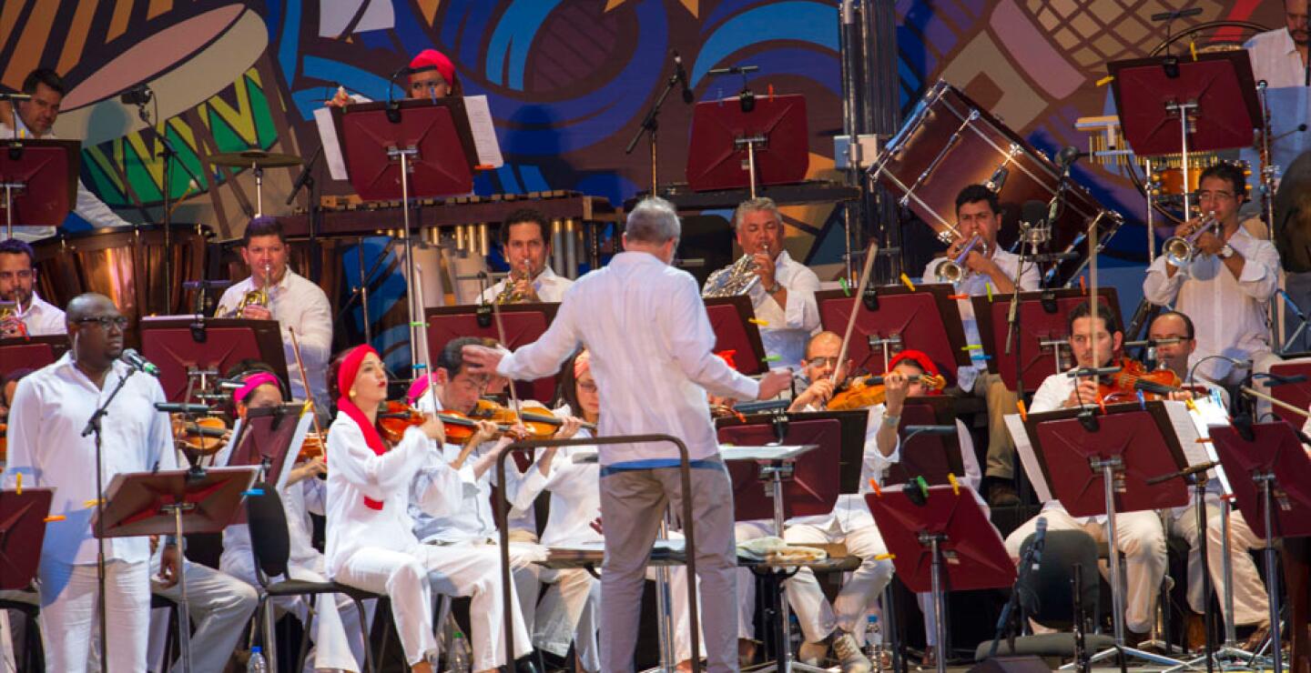 Este fue un regalo del la Orquesta Sinfónica Nacional y el Ministerio de Cultura al evento que por dos décadas ha exaltado los sabores, la cultura y el folclor del litoral Pacífico.