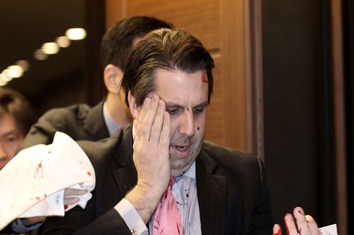 040315embajadorestadosunidos_ap.jpg