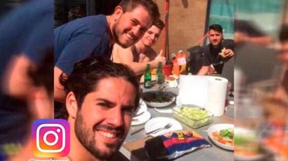 Instagram: @iscoalarcon