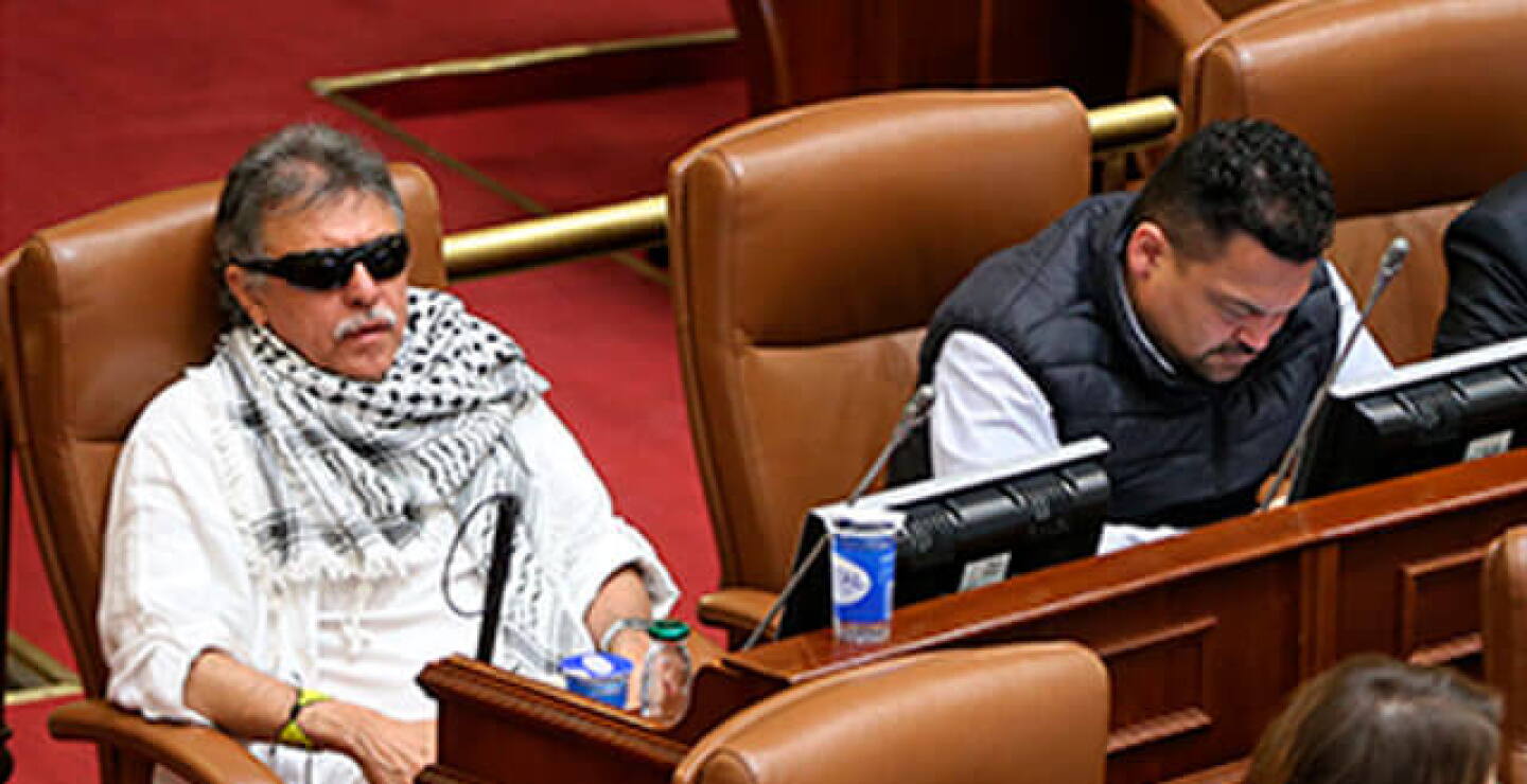 santrich-cheque.jpg