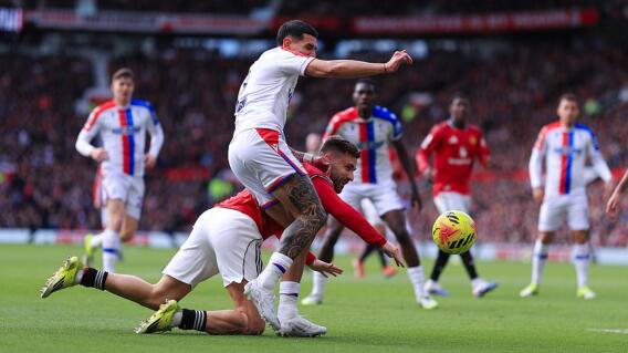 Daniel Muñoz y la acción de juego en la que lesionó a Luke Shaw.
