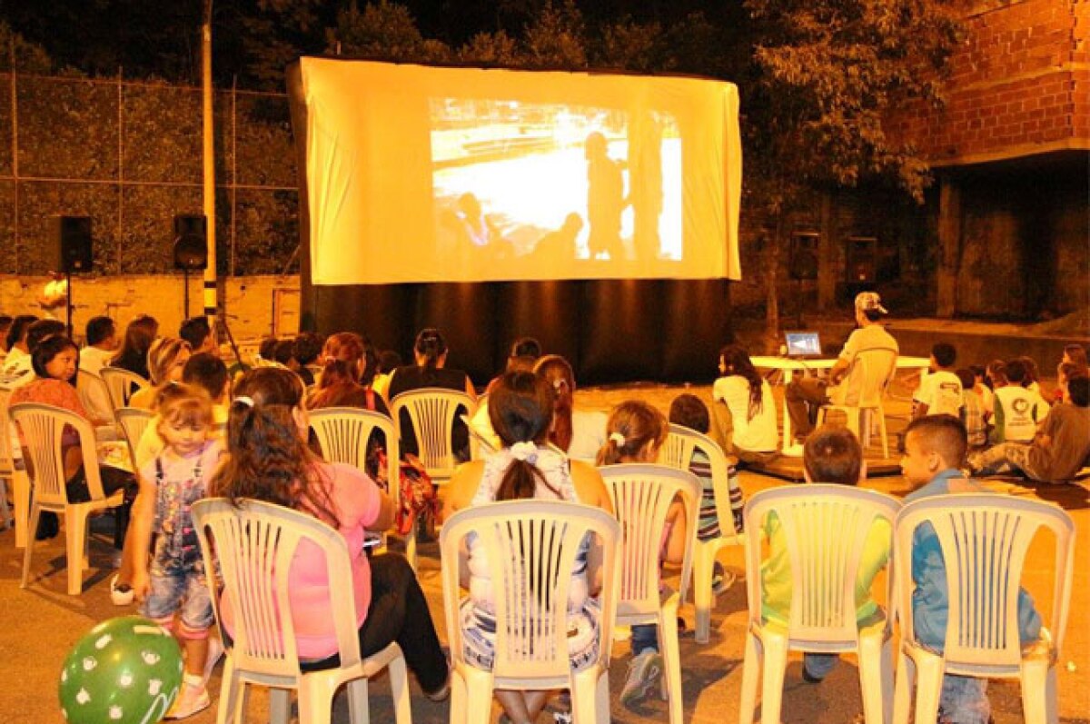 290915_cine-comuna-13_0.jpg