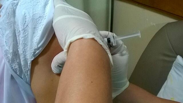 ¿Es verdad que si se vacuna contra la influenza previene el coronavirus?