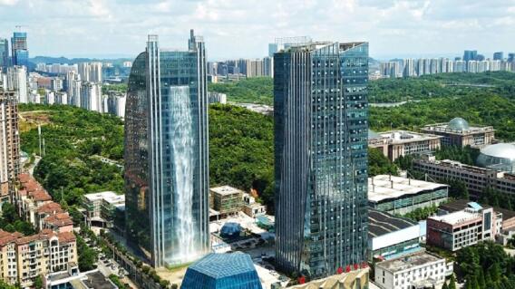 312057_BLU Radio. Rascacielos en China / Foto: AFP.