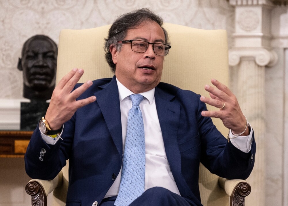 Petro firma varios acuerdos para reforzar la relación entre Colombia y