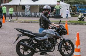 Cursos de conducción GRATIS para mujeres motociclistas; fecha y hora    Cursos de conducción GRATIS para mujeres motociclistas; fecha y hora