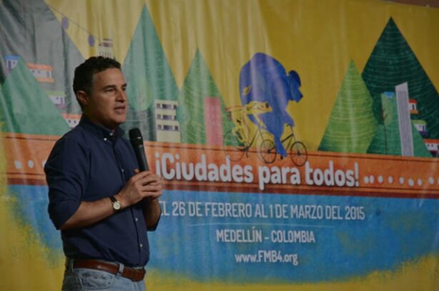 270215_anibal_foro_bicis.jpg