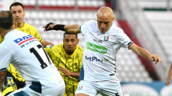 Once Caldas recibió a Alianza Petrolera, en juego de la Liga del fútbol colombiano.