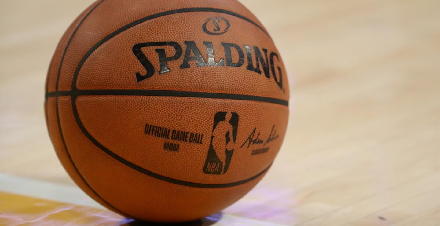 363727_Balón Spalding. Foto: AFP