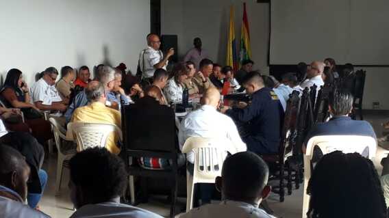 353384_BLU Radio// Alcalde Dau en reunión con autoridades. Foto: Cortesía 353384_BLU Radio// Alcalde Dau en reunión con autoridades. Foto: Cortesía
