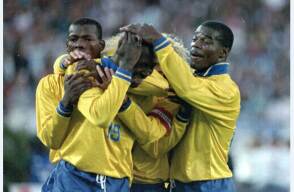320292_faustinoasprilla.jpg
