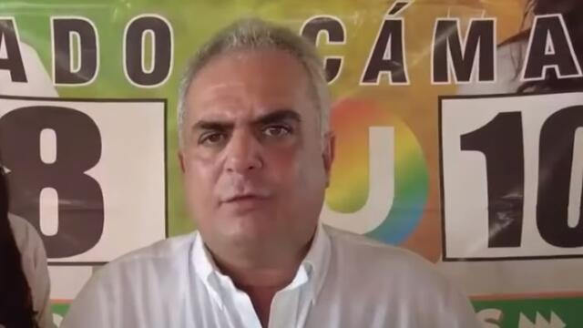 Los líos del último integrante del clan Besaile Los líos del último integrante del clan Besaile