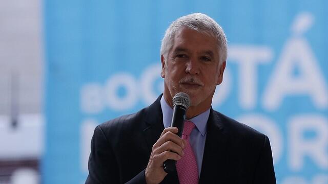 Partido de la U avala candidatura de Enrique Peñalosa Partido de la U avala candidatura de Enrique Peñalosa