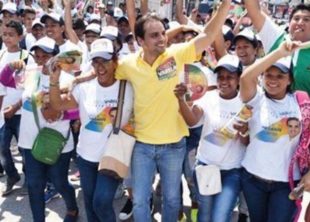 286791_Blu Radio. Alfredo Varela. Foto: Twitter: Alfredo_Varela