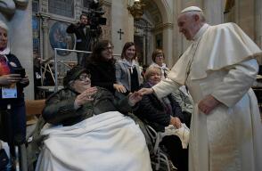 330711_Blu Radio // Papa francisco // Foto: AFP