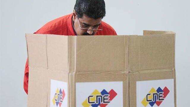 Elecciones presidenciales en Venezuela se celebrarán el 22 de abril