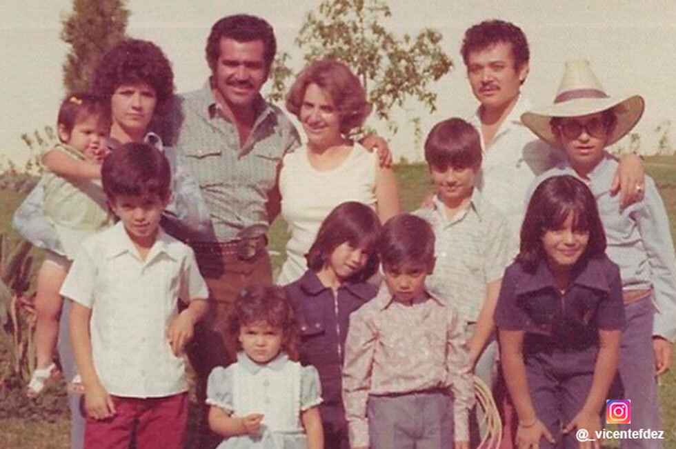 Vicente Fern ndez Ella Es Alejandra La Hija Adoptiva De Chente Y Do a vicente-fern-ndez-ella-es-alejandra-la-hija-adoptiva-de-chente-y-do-a