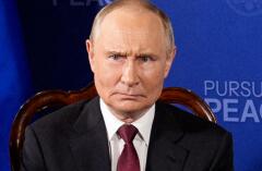 Vladimir Putin y los gestos que hizo reunido con Donald Trump y frente a la prensa: ¿qué pasó?