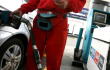 Imagen referencial tanquear en estación de gasolina