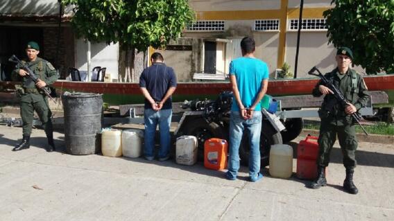 290186_Foto captura por hurto de hidrocarburos- Policía MAM