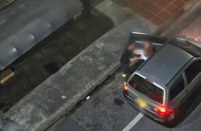 Cámara de vigilancia captó brutal agresión contra una mujer en Itagüí, Antioquia 