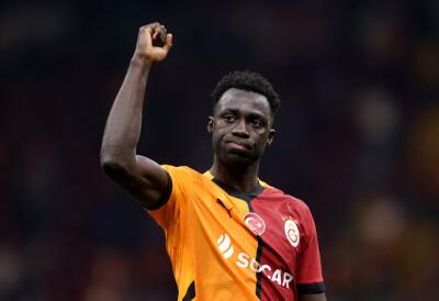 Dávinson Sánchez con el Galatasaray. Dávinson Sánchez con el Galatasaray.