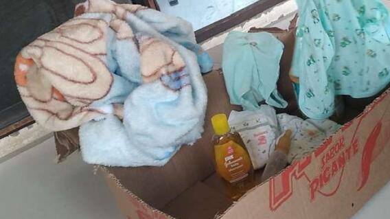 caja de bebé abandonado por niña violada caja de bebé abandonado por niña violada
