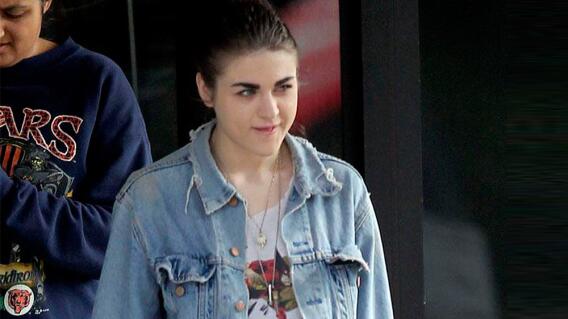 142648_frances-bean-cobain.jpg