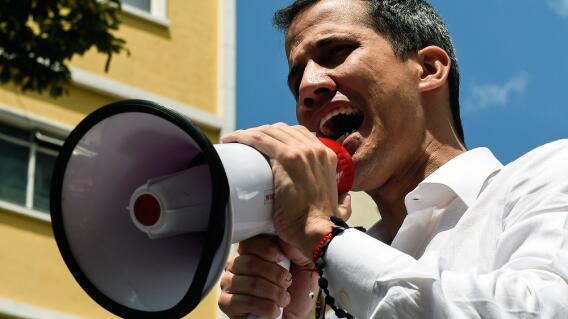 329449_BLU Radio, Juan Guaidó / Foto: AFP
