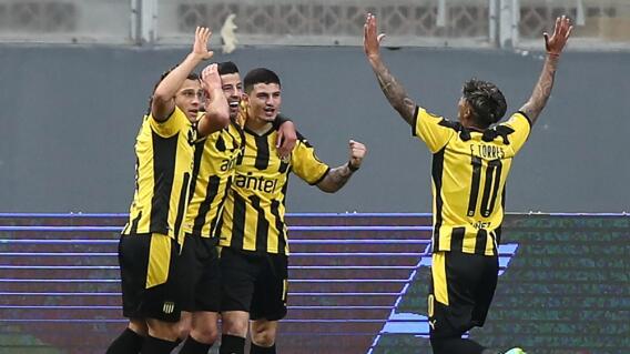 Peñarol Foto AFP.jpg Peñarol Foto AFP.jpg