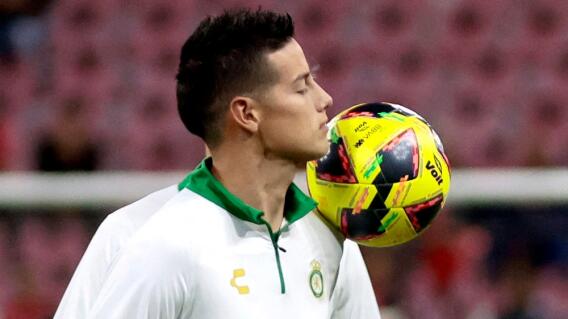 James Rodríguez, mediocampista colombiano del Club León, en un calentamiento previo a un partido de la Liga MX James Rodríguez, mediocampista colombiano del Club León, en un calentamiento previo a un partido de la Liga MX